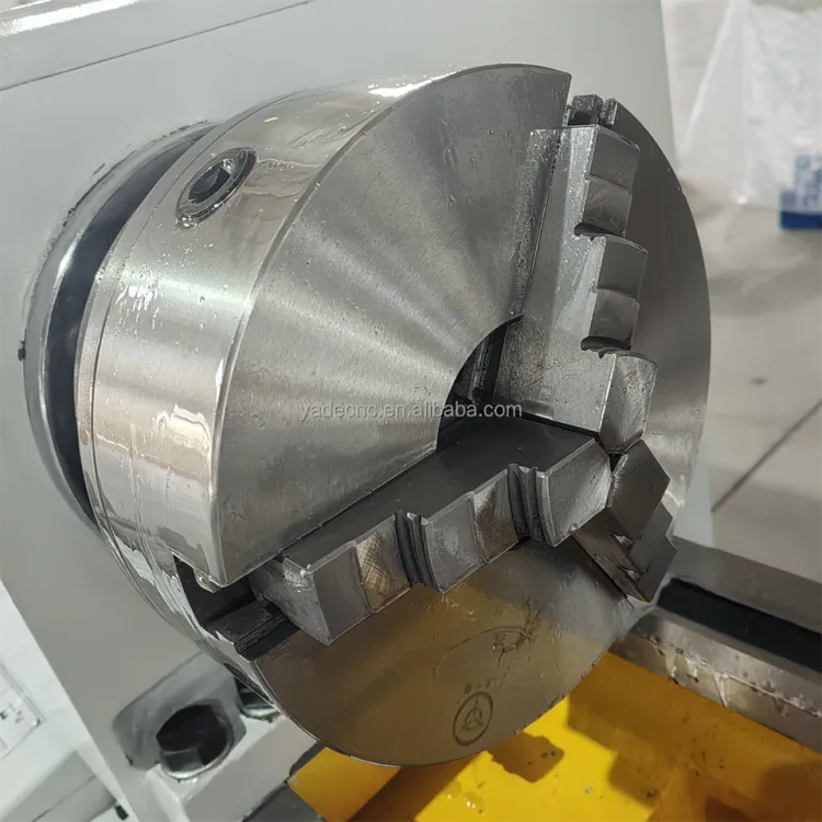 Metal Gap Bed Horizontal Lathe C6250*1000 Medium Duty Competitive — image 4