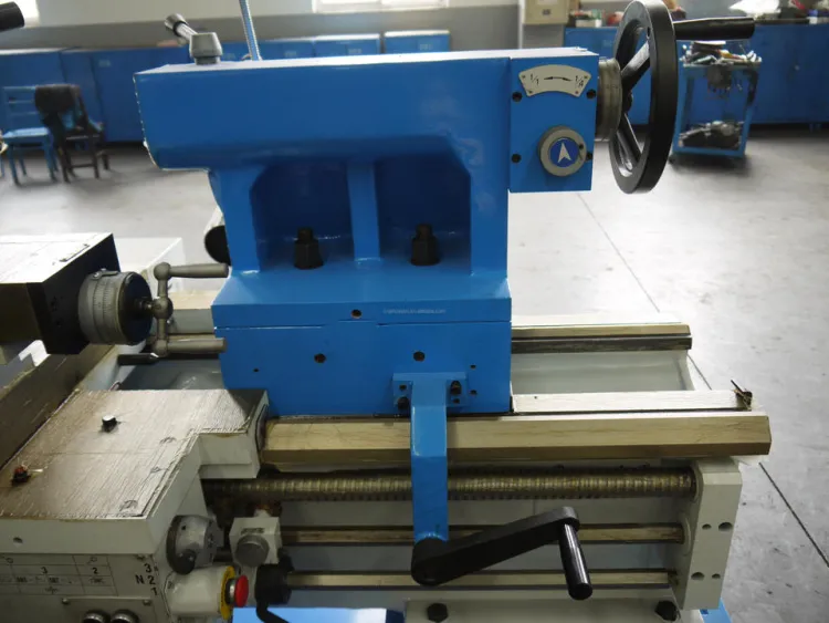 Gap Bed Type C6280Y Gap Bed Heavy Duty Engine Lathe 800mm (31.5") Swing 103mm/130mm Bore — image 2