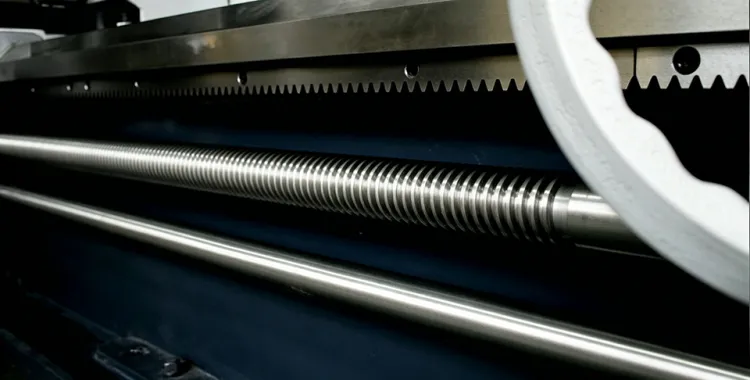 CW61140B Industrial Heavy Duty Lathe High Torque Rigid Horizontal Turning Center Metalworking Machine Center — image 3