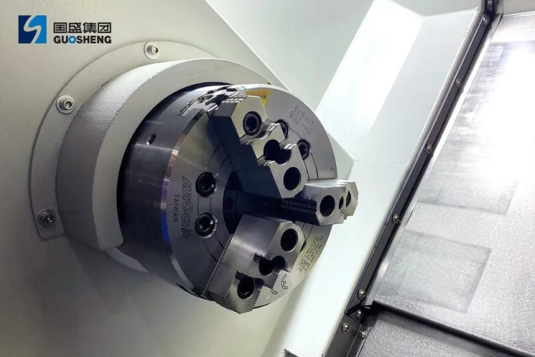 GUOSHENG IHT321 45° Inclined Bed CNC Slant Bed Lathe 7.5/11kW FANUC 12-Station Turret — image 6