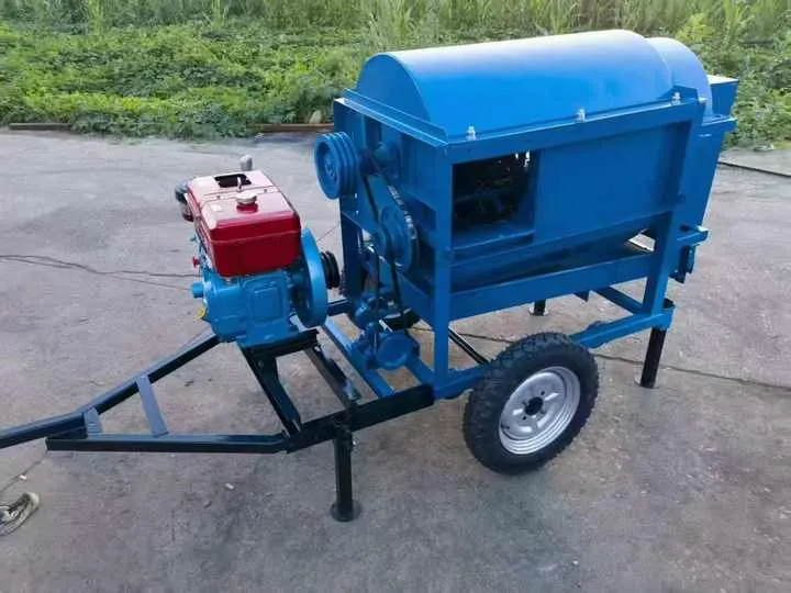 Sanfagri Portable Sorghum Thresher 12HP Diesel Engine 800kg/h Capacity Steel Construction High 1 Year Warranty Small Farm — image 7