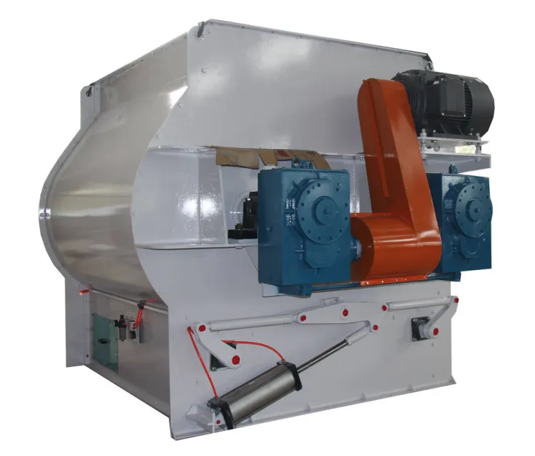 1000-6000 Kg/h Double Shaft Paddle Mixer Cattle Farm Animal Feed Mixer for South Africa — image 1