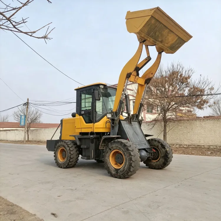 Small Wheel Loader 1000kg 1 Ton Farm Agricultural Garden Mini Loader with Hay Fork Auger for Cattle Livestock Feeding Barn — image 3
