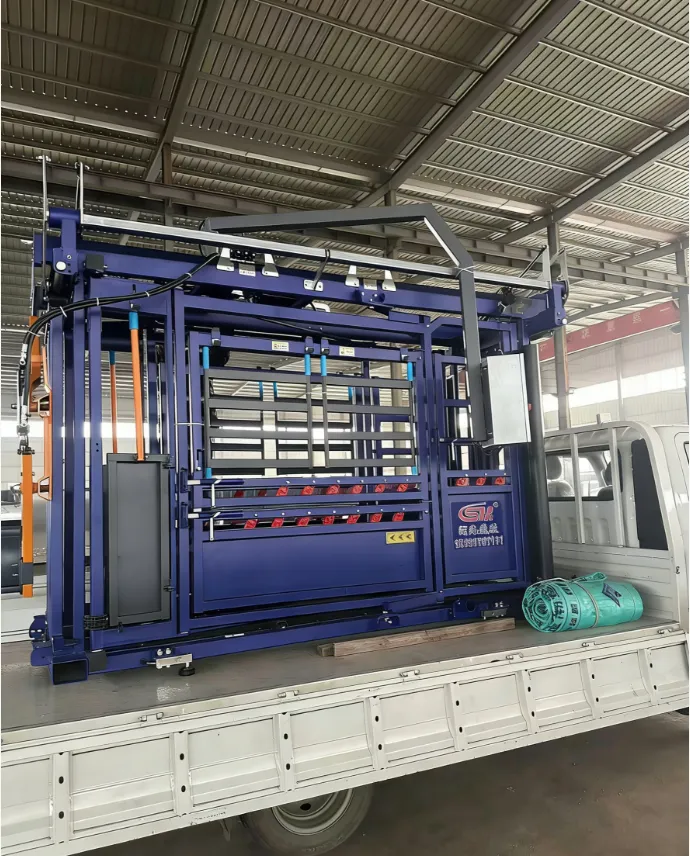 Carbon Steel 6 Feet Squeeze Chute with Livestock Handling System for Farming and Security Applications — image 5