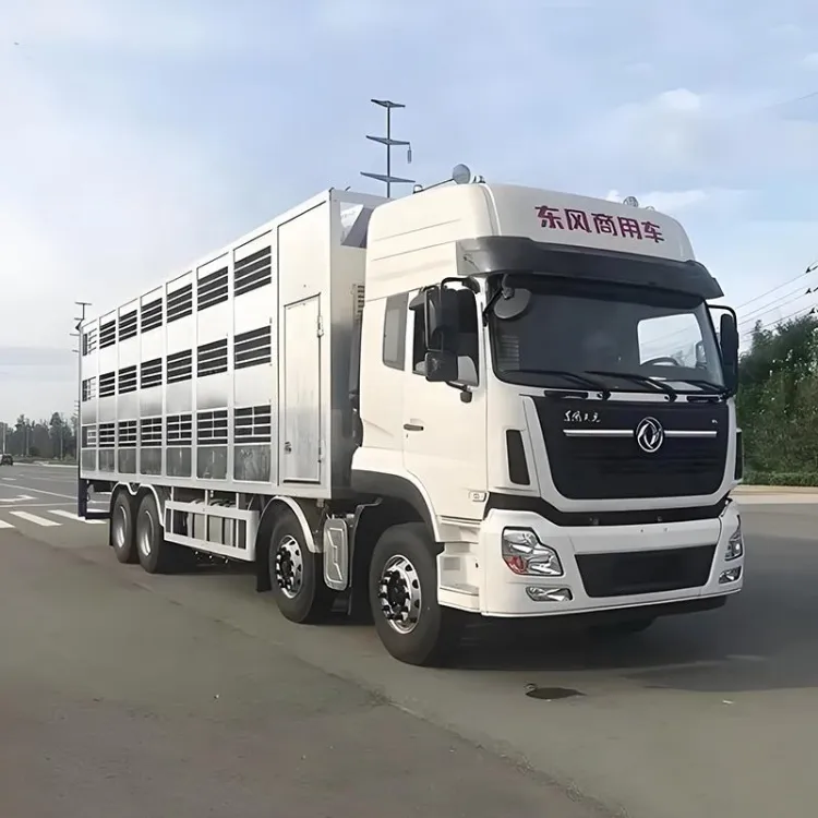 Dongfeng 8x4 Livestock and Poultry Transport Truck Cattle Hog Sheep Hauler Truck with Air Filter System — image 5