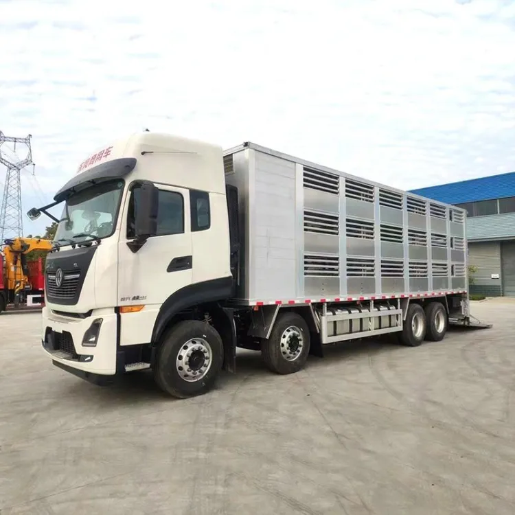 Dongfeng 8x4 Livestock and Poultry Transport Truck Cattle Hog Sheep Hauler Truck with Air Filter System — image 6
