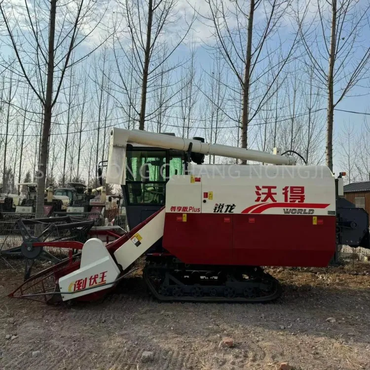 Used Fm World Combine Harvester Rice and Wheat Harvester — image 3