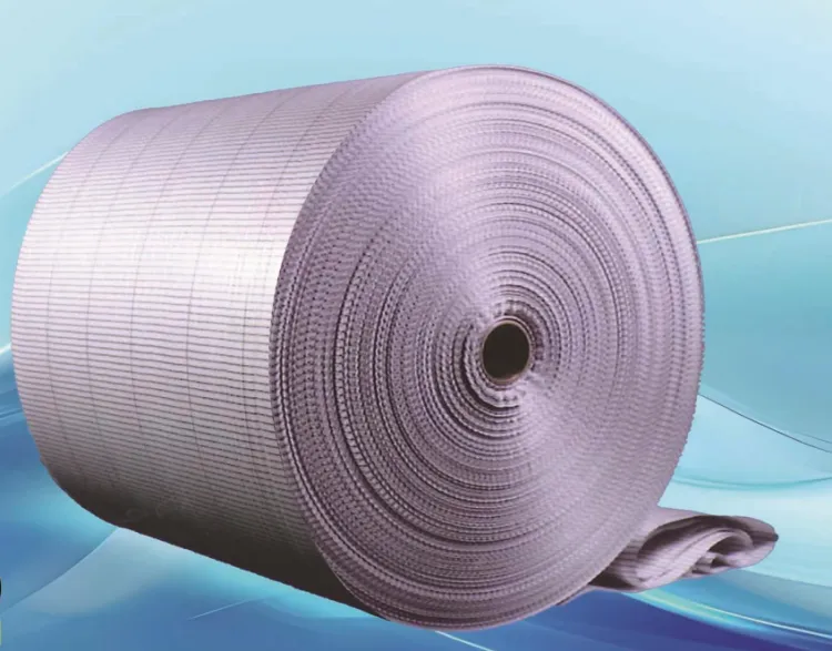 Plain PP Woven Fabric Roll Polypropylene Woven Cloth Roll for Grain Fertilizer Fabric Roll for Packaging Bags Manufacturing — image 2