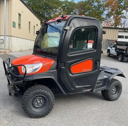 Kubota RTV-X1100C Work Vehicle - Heavy Duty 4WD Utility Vehicle for Agriculture — image 4