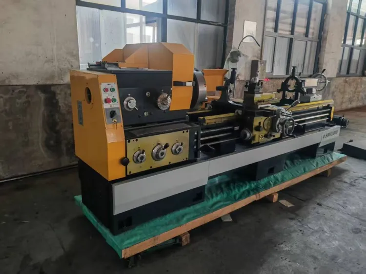 Highly Recommended CS6266B CS6266C Heavy Duty Horizontal Universal Lathe Bed Width 440mm 2000mm Workpiece Length 2-Year Warranty — image 3