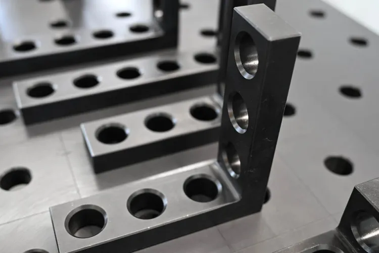 Three-Dimensional Flexible Welding Platform Multi-Hole Assembly Fixture by Manufacturer for Soldering Stations — image 3