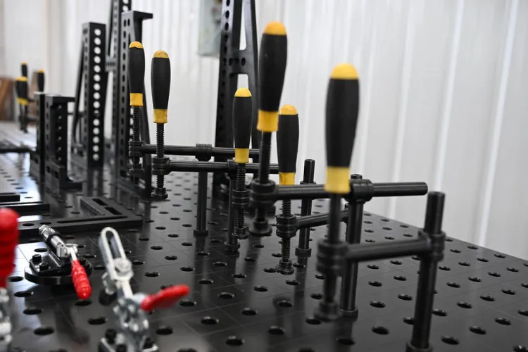 Three-Dimensional Flexible Welding Platform Multi-Hole Assembly Fixture by Manufacturer for Soldering Stations — image 4