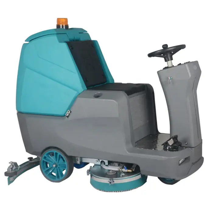 RD760 Ride On Floor Scrubber