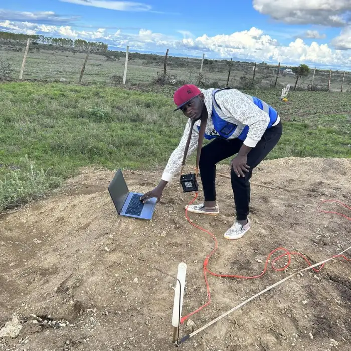 PQWT-M200 Underground Water Detector