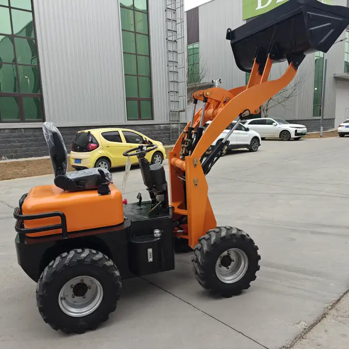 Diesel Front Wheel Loader 0.6 Ton with grapple and bucket