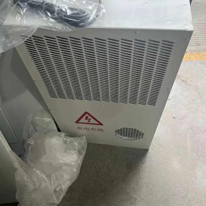 Cabinet Air Conditioner 1000w 220Vac 50hz