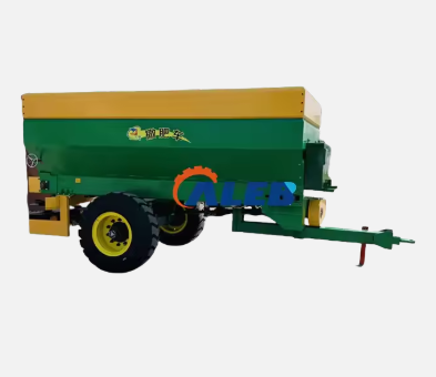 saving labor manure fertilizer spreading machine fertilizer spreader trailertraction self-propelled manure spreader