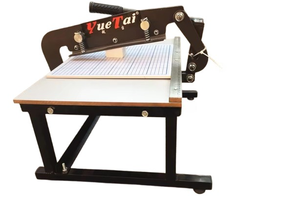 Fabric Swatch Type Pattern Cutting Machine