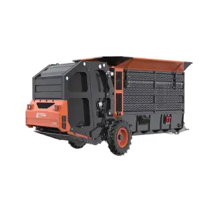 Cotton Bale Machine Baling Machine Colorful Picker CP690 CP770 Harvester 2t Cotton Bale Automatic Cotton Baler