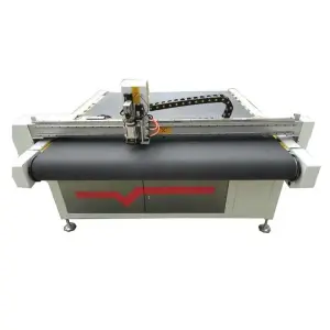 High Fast Speed Straight Knife Cutting Machine for Shoes Fabric Leather Pvc Rubber Corrugated Paper