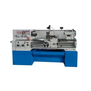 C6132 750mm Horizontal Conventional Lathe Machine Multifunctional Manual Lathe for Metal Work