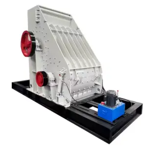 2025 High Efficiency Portable Mobile Stone Crusher with Double Impact Hammer Featuring Core Components Engine and Gear
