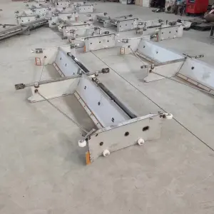 Poultry Chicken & Pig House Manure Clean Scraper Animal Husbandry Equipment for Farm Use