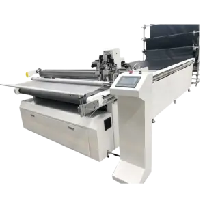 Level 3 Reinforced Nonsterile Surgical Gown Curtain Cutting Machine Production Line With High Precision