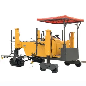 Customizable 2 Meter Wide Cement Spreader Sliding Mode Road Paving Machine with Engine Core Component