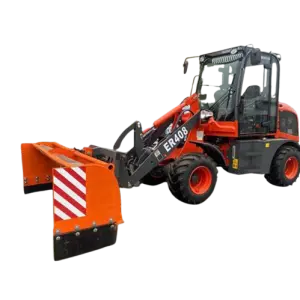 Innovative 800kg Articulating Mini Loader - Compact Construction Tractor with Zero-Turn Maneuverability for Tight Job Sites