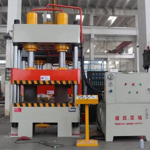 315 Ton Yq32 Series 200 Tons Hydraulic Press Machine Three Beams Four Columns Oil Press Machine