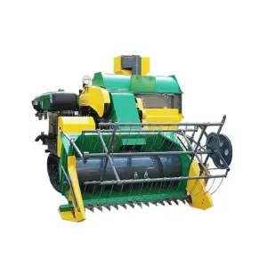 Small 4LZ-1.0 Combine Harvesters Agricultural Rubber Track Rice Harvesting Mini Combine Harvester