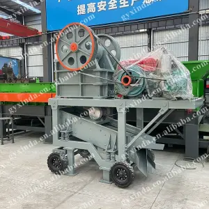 400*600mm Mobile Hammer Crusher Small Stone Hammer Crusher Portable Mobile Stone Crushing Machine