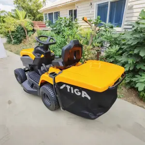 Ride-on Lawn Mower 4wd Tractor Lawn Car Gasoline Riding Lawn Mower for Garden