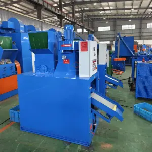 Mini Copper Granulator Copper Wire Shredder Machine Cable Wires Recycling Machine Scrap Metal Recycling Equipment