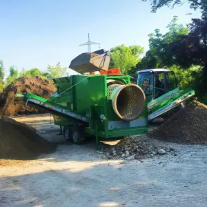 Mobile Topsoil Wood Chips Trommel Screen Sand Sifter Rock Rotary Drum Screening Machine