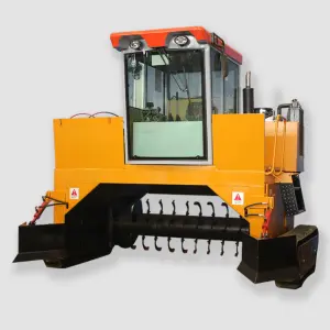 Mobile Crawler Compost Turner Energy-Efficient Hydraulic Organic Fertilizer Windrow Turner Motor Core