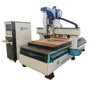 Linear ATC CNC Router Machine with Automatic Tool Change Function