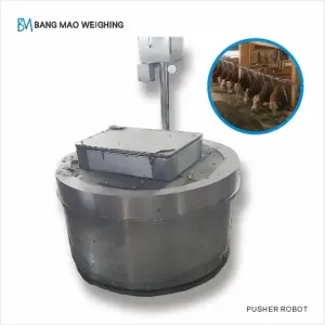 Stainless Steel Cow/Cattle Feed Pusher Robot Farm Management Equipment for Livestock Farm Electric Automatic