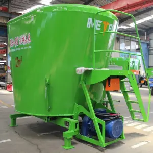 Livestock Feed Mixer Mill TMR Feeding Farm Animal Poultry Feed Mixer Grinder Machine