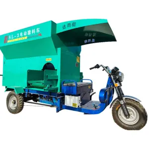Animal Husbandry Equipment Feed Processing Machine Livestock Electric Feed Spreader Feeder Wagon for Farm Use