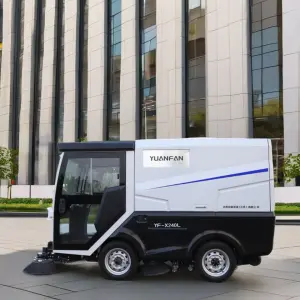 Large Electric Ride-On Street Sweeping Vehicle with Efficient Motor Floor Scrubber Efficient Road Cleaning