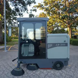 Electric Ride-On Industrial Street Sweeping Machine Commercially-Driven Cleaning Vehicle