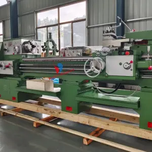 C6150 2000 Heavy Duty Manual Horizontal Lathe 2000mm Processing Length Bench Lathe with Motor Core Components for Metal Cutting