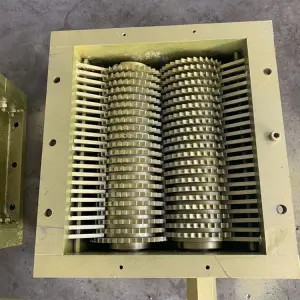 Double Shaft Industrial Shredder Chamber Box Waste 2 Shaft Shredder for Plastic & Rubber Machinery Parts