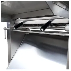 Pig Meat Skinner Pork Chicken Skin Cutting Removing Peeling Machine