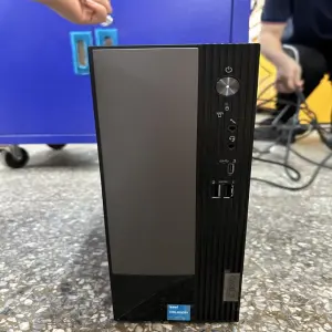 Universal Tensile Test/Testing Machine