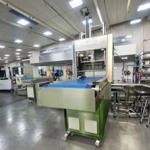 Ultrasonic Cheese Frozen Ice Cream Cake Slicer for Bakery Use Dairy Product Manufacturing Core Engine for Plants