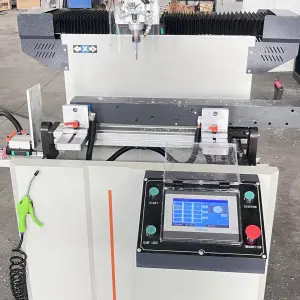 Aluminum Door and Window Drilling and Milling Machine for 800 Aluminum Profiles Processing