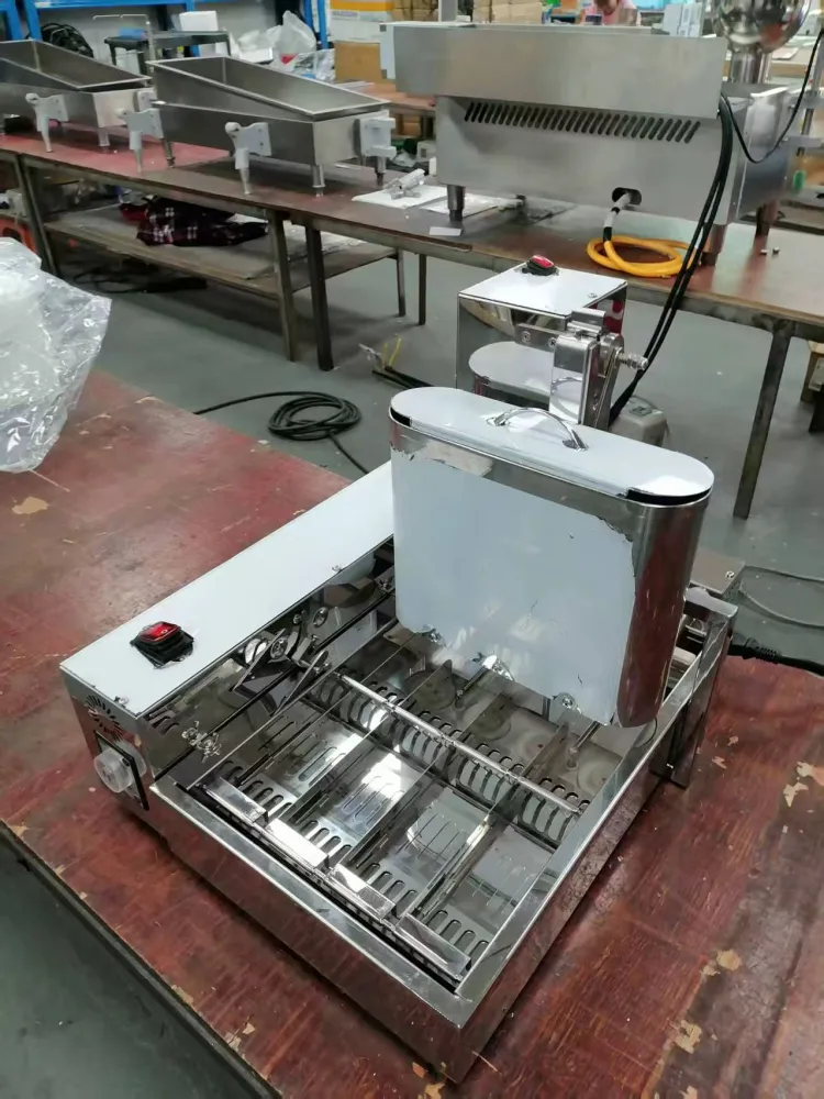 Commercial 4rows Electric Automatic 25mm Hole Mini Donut Doughnut Maker Making Machine Fryer